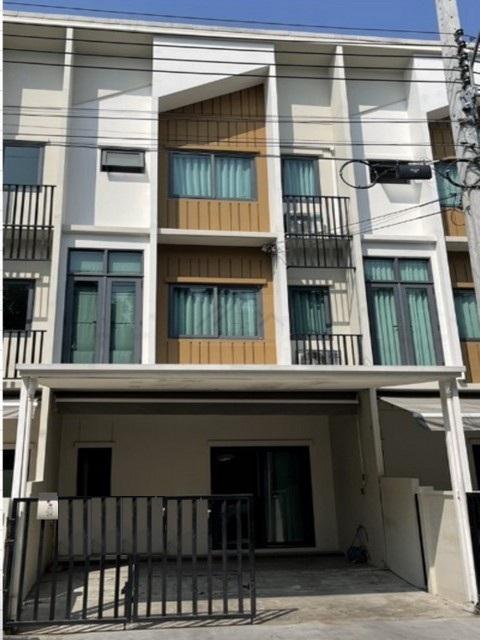 HR 6432 ให้เช่าทาวน์โฮม 3 ชั้น Plex อ่อนนุช วงแหวน ถนนสุขาภิบาล2  ประเวศ