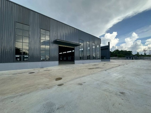 ให้เช่าโรงงานสร้างใหม่ผังสีเหลือง บนเนื้อที่ 35 ไร่ บ่อทอง ชลบุรี