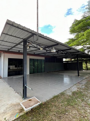 ให้เช่าโกดังขนาดเล็กพนัสชลบุรี พื้นที่รวมทั้งหมด ประมาณ 1 ไร่ พื้นที่สีเหลือง