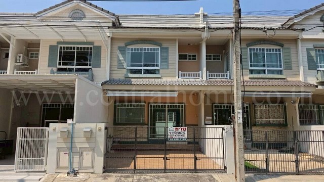 ทาวน์โฮม 2 ชั้น วิลลาจจิโอ บางนา ซอยเอแบค บ้านสวยใหม่มาก ราคาถูก พร้อมอยู่