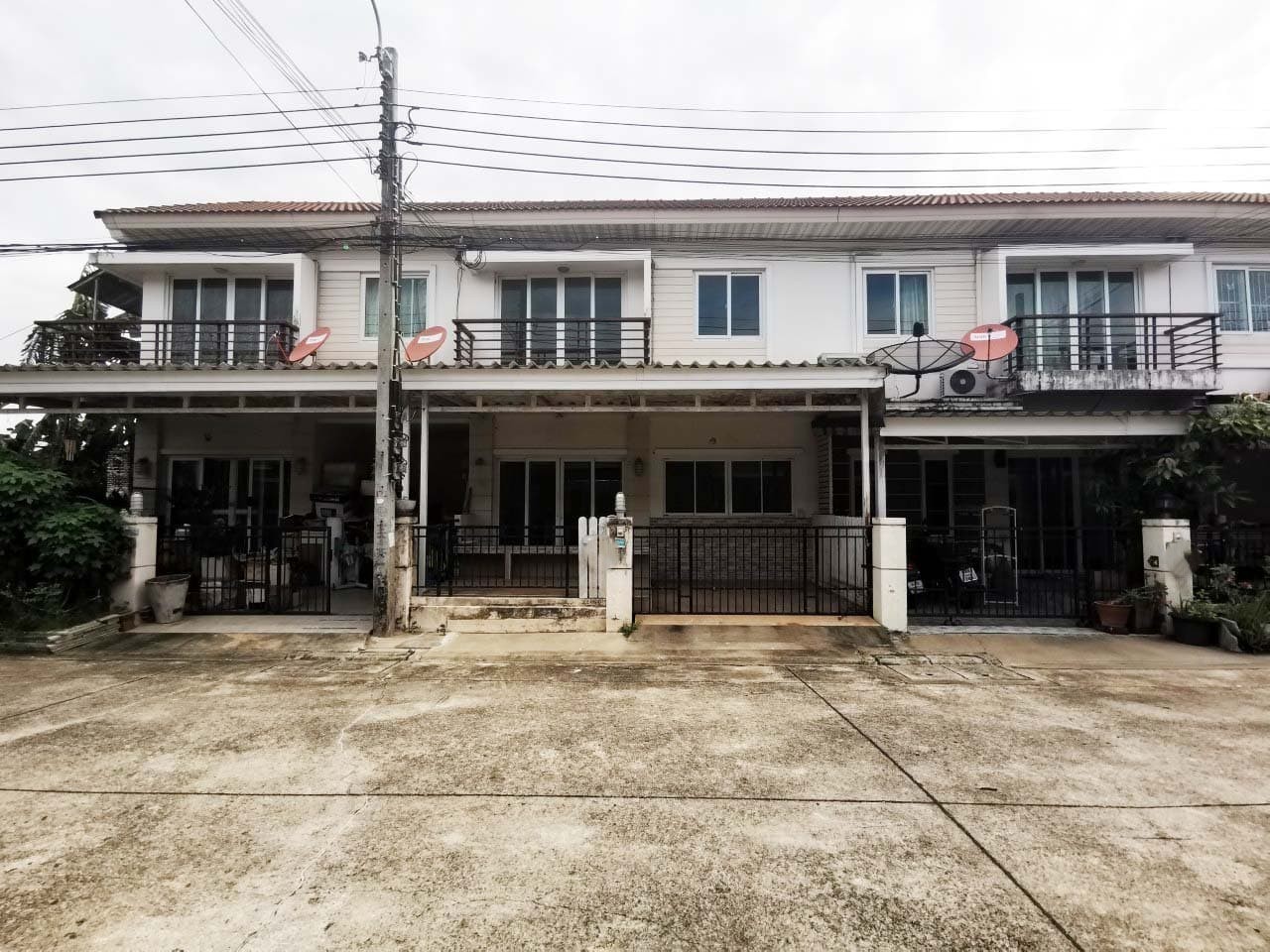 ขายทาวน์เฮ้าส์ เดอะวิลล่า รัตนาธิเบศร์ อำเภอ ปากเกร็ด จังหวัด นนทบุรี