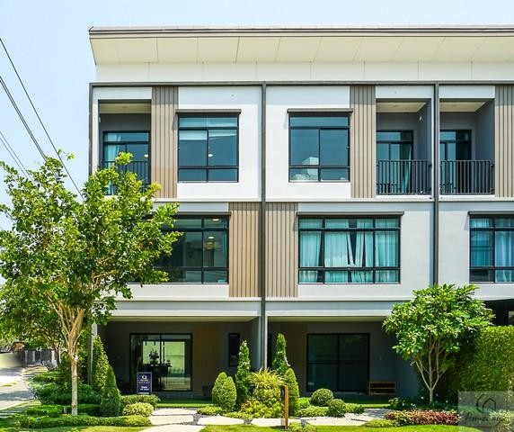 ขาย ทาวน์โฮม 3 ชั้น ย่านอ่อนนุช โครงการ คิว ไพร์ม สุขุมวิท77 บ้านดีไซน์ใหม่พร้อมเข้าอยู่