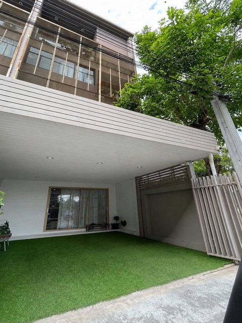 ขายทาวน์โฮม 3.5 ชั้น เฮ้าส์ นิช แจ้งวัฒนะ-ติวานนท์ Haus Niche heangwattana-Tiwanon บ้านหลังแรก​ เข้าออกสะดวก​​ ใกล้เซนทรัลแจ้งวัฒนะ