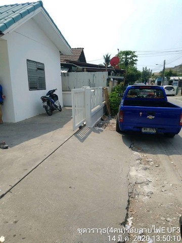 สรรหาทรัพย์ดีเพื่อคนไทย ที่ดินอ.เมือง จ.ปทุม  60 วา  9ห้องชั้นเดียว  พร้อมให้เช่าอยู่ แถว ม.รังสิต อ.เมือง ปทุม 2.8ลบ. 60วา