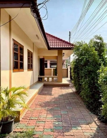 บ้านหลังใหญ่ มีพื้นที่กว้าง รับสัตว์เลี้ยง บรรยากาศเงียบสงบ  หางดง