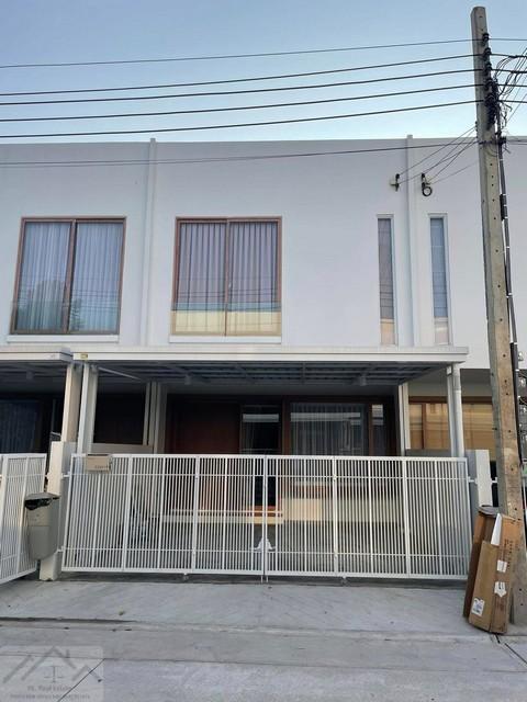 ให้เช่าทาวน์โฮม 2 ชั้น 120 ตร.ม. โครงการ โนระ บางนา-ตราด กม.10 ใกล้เมกะบางนา