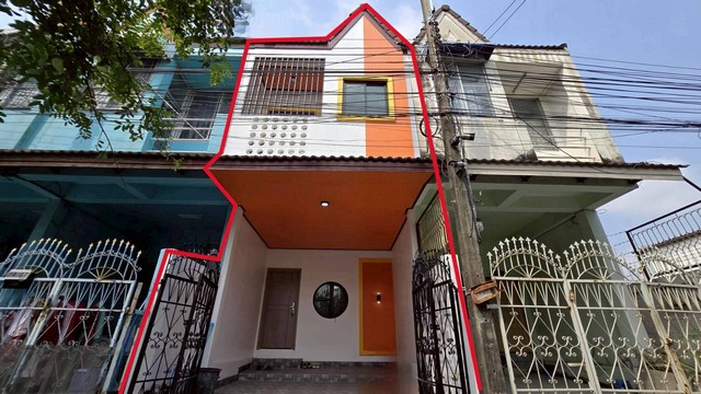 ขายทาวน์เฮาส์ 2ชั้น พื้นที่ 16 ตร.ว. ถนนเทศบาล 3 ซอย 8 ต.ปากเพรียว อ.เมืองสระบุรี จ.สระบุรี