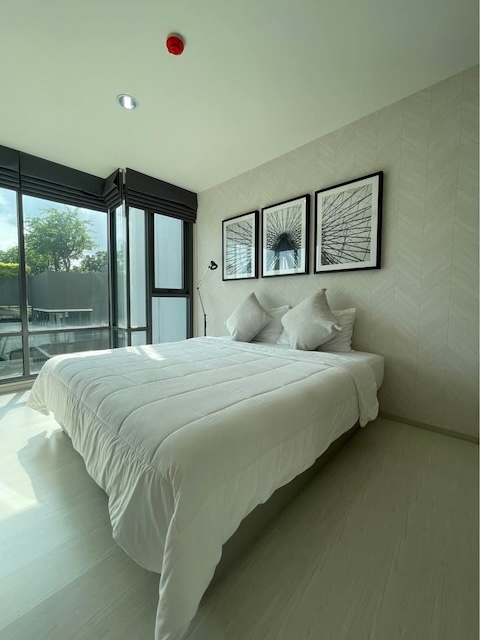 Rhythm Sukhumvit 42 Private Livable 5th Floor BTS Ekkamai