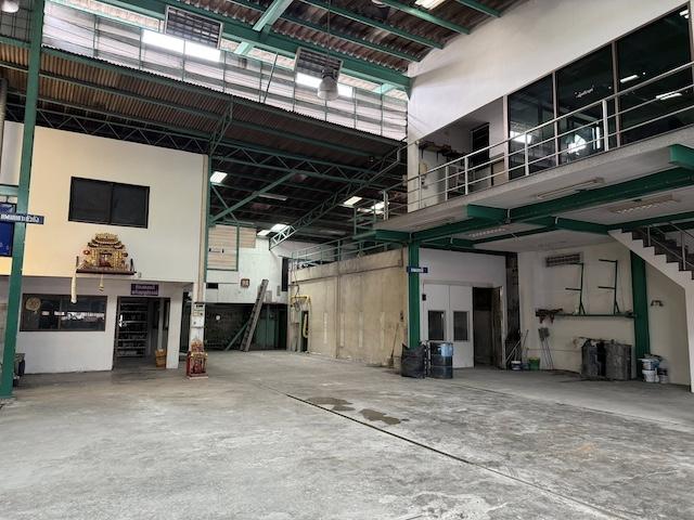 ให้เช่าโกดัง 126 ตร.วย่านคลองสานวงเวียนใหญ่อิสรภาพเหมาะทำโกดังอู่ซ่อมรถร้านประดับยนต์ร้านอาหาร