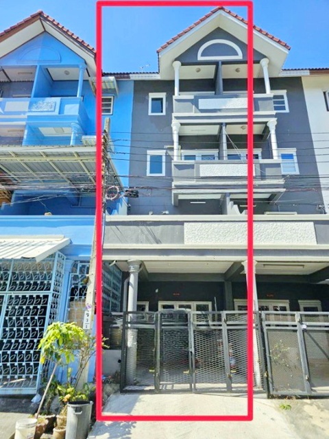 โลตัส ประชาอุทิศ 900 ม.4น้ำ 4ชั้น 18 ตร.วา. 280 ตร.ม. ทาวน์เฮ้าส์ให้เช่า 6นอน ประชาอุทิศ 70-76