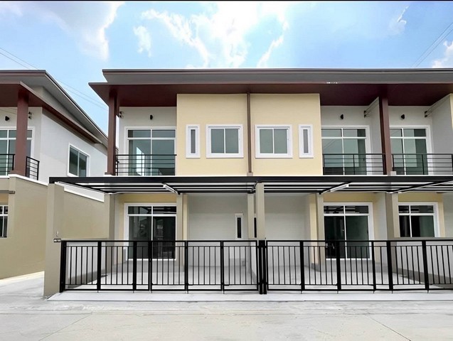 ให้เช่าบ้านบ้านบึงชลบุรี บ้าน 4 ห้องนอน 2 ห้องน้ำ ทำเลดีใกล้ทางหลวงเพียง 200 เมตร ถนนชลบุรี-บ้านบึง 344