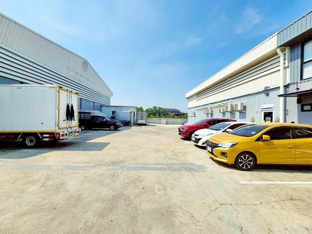 ตลาดหทัยมิตร 850 ม.หทัยราษฎร์ ม.ซาฟารีเวิลด์  255 ตร.ม โกดังให้เช่า 1 นอน 2 น้ำ  เหมาะเก็บสินค้า เหมาะสำหรับธุรกิจออนไลน์