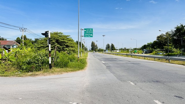 ขายที่ดิน ติดทางหลวงหมายเลข 2  ทางเลี่ยงเมืองหมายเลข 1111 ตำบลบ้านโพธิ์ อำเภอเมือง จังหวัดนครราชสีมา