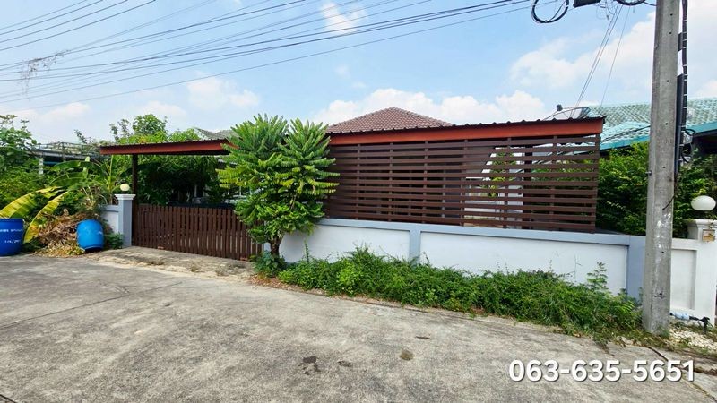 ขายบ้านเดี่ยว ใกล้ แยก จปร. โครงการภูชะโงก (บ้านเลขที่ 111/26) ต.พรหมณี อ.เมืองนครนายก จ.นครนายก การเดินทางสะดวกสบาย