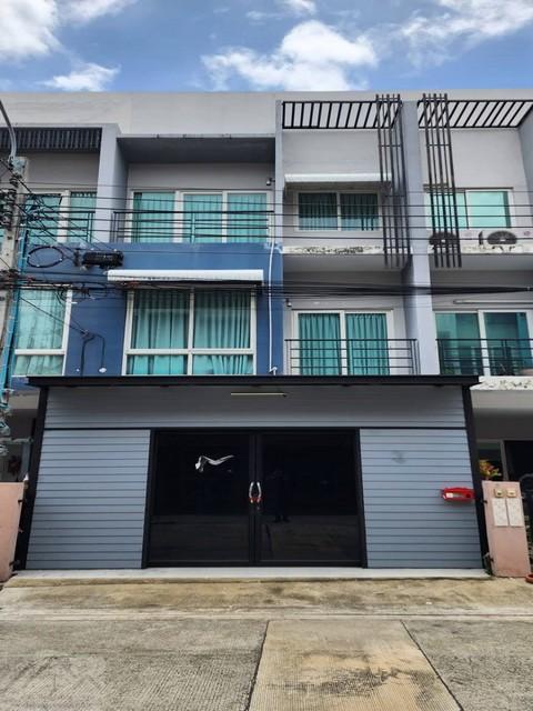 HR 9800 ให้เช่าทาวน์โฮม 3 ชั้น หมู่บ้าน กรีนิช รามอินทรา 76 Greenwich Ramintra 76 ติดแม็คโคร รามอินทรา