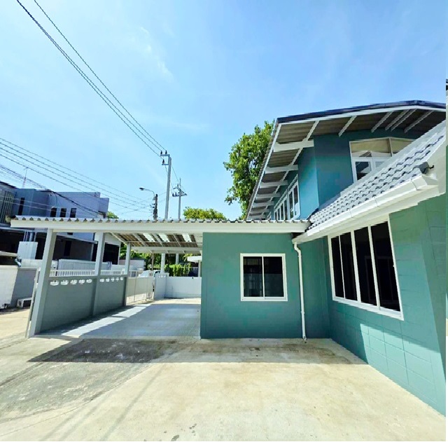 ประชาชื่น 100ตร.ว.MRT บางซื่อ 900ม.ถนนรัชดา บ้านเดี่ยว  4นอน 3 น้ำ ใกล้ รถไฟฟ้าสีแดงจตุจักร 385ม. 300 ตร.ม.  ตลาดประชานิเวศน์ 1.7 กม.