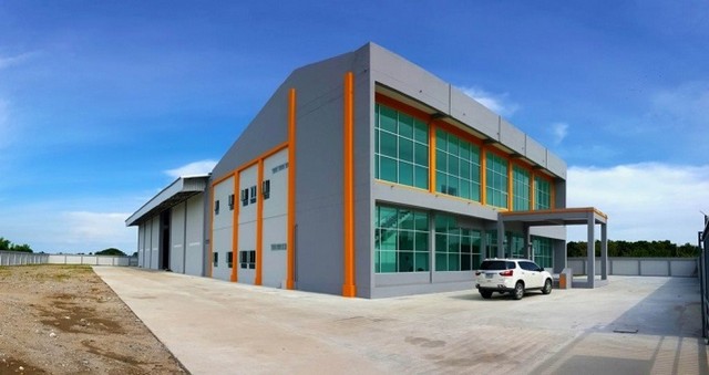 โรงงานพร้อมสำนักงาน สร้างใหม่ตามหลักอวงจุ๊ย พื้นที่ 3 ไร่  ใกล้สนามบินสุวรรณภูมิ 10 กม