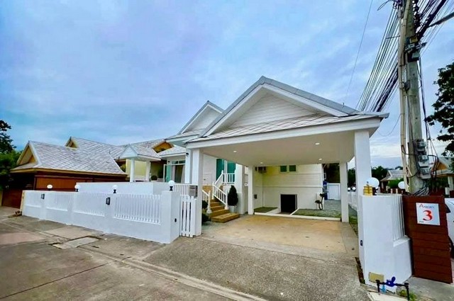 บ้านเดี่ยวให้เช่าพร้อมอยู่ หมู่บ้านอมร วิลเลจ พัทยา บางละมุง ชลบุรี FP-H01540