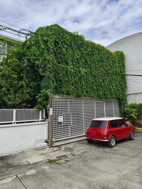 P786 ให้เช่าทาวน์เฮ้าส์ 2 ชั้น ซอยสุขุมวิท 54 เหมาะทำโฮมออฟฟิศ ใกล้ bts อ่อนนุช โลตัสสุขุมวิท 50