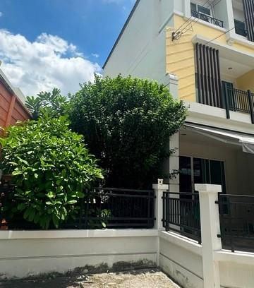 ขายทาวน์โฮม 3 ชั้น 170 ตร.ม. บ้านกลางเมือง Urbanion เกษตรนวมินทร์ 2 ใกล้ MRT ลาดปลาเค้า