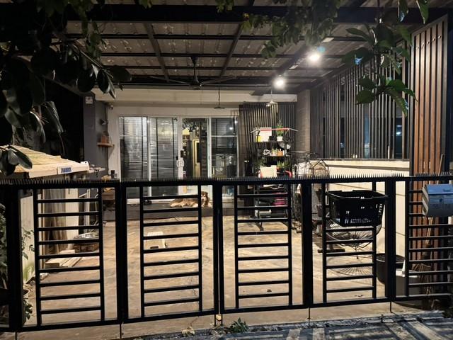 P2085 ขายทาวน์โฮม หมู่บ้าน ทาวน์พลัส เกษตร นวมินทร์ Town Plus Kaset Nawamin