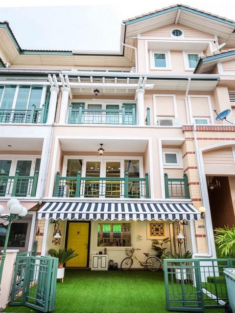 ให้เช่าทาวน์โฮม 4 ชั้น 24 ตร.ว. คริสตัลวิลล์ ประดิษฐ์มนูธรรม 19 ใกล้ Central Eastville