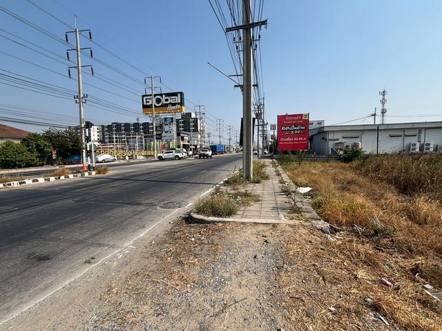 ขายที่ดินนนทบุรี บางกรวย-ไทรน้อย เนื้อที่ 18-3-90 ไร่ หน้ากว้างติดถนนใหญ่