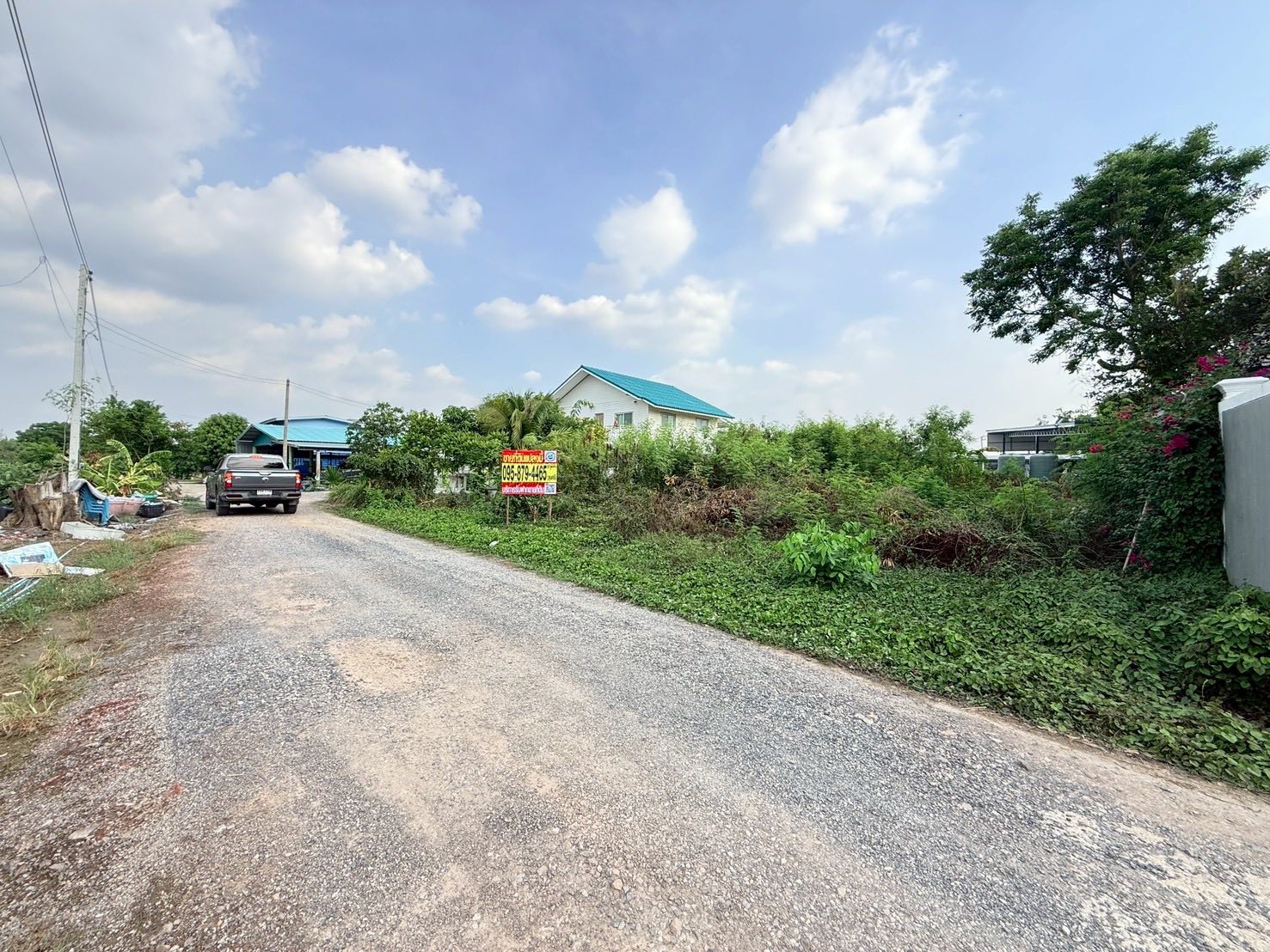ขายด่วนที่ดินใกล้ อบต.บางหลวง 144 ตรว ติดถนนหินคลุก ต.บางหลวง เมืองปทุมธานี