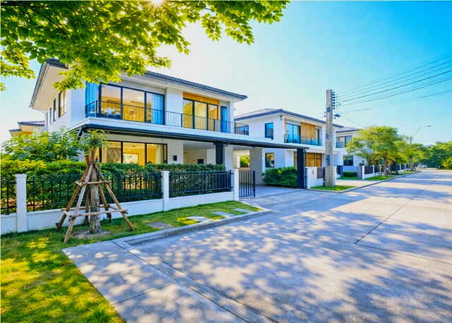 คฤหาสน์ ให้เช่าบ้านเดี่ยว 2 ชั้น 60ตรว วงแหวน จตุโชติ แฟชั่นไอส์แลนด์ 3 กม.250ตรม. 4นอน 5น้ำ คลองสามวา ตลาดออเงิน 3.5 กม. ตลาดวงศกร