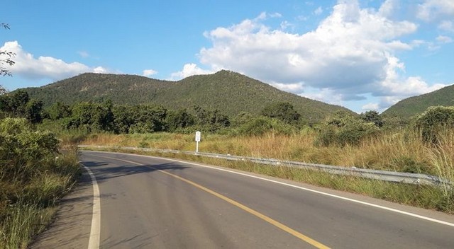 ขายที่ดิน 22-1-64ไร่ 10.1ลบ. ถนนลาดยาง น้ำไฟถึง ใกล้ถนน11 ซุปเปอร์ไฮเวย์ ชม-ลป 7 กม. ต.มะเขือแจ้ อ.เมือง ลำพูน