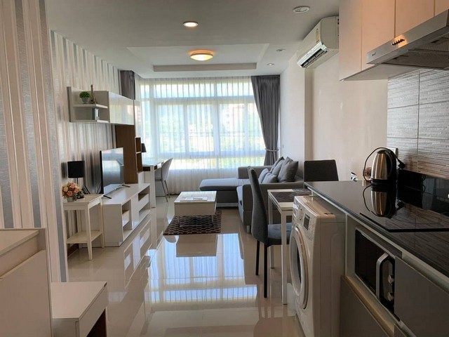 คอนโด ห้องหัวมุม วิวดอยสุเทพ เฟอร์นิเจอร์ครบ The Unique Condo นิมมาน