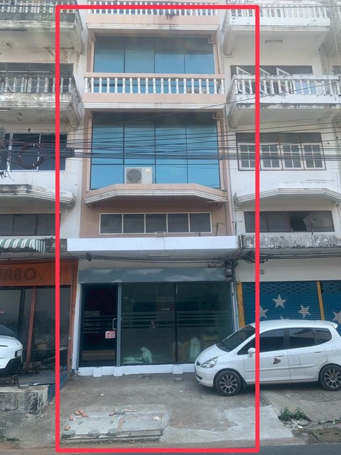 ให้เช่าอาคารพาณิชย์ 4.5 ชั้น ติดถนนสตรีวิทยา 2 เหมาะพักอาศัย โฮมออฟฟิศ คลินิค ร้านค้าอื่นๆ ใกล้โรงเรียน สตรีวิทยา 2