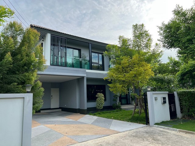 ให้เช่าบ้านเดี่ยว 2 ชั้นแปลงมุม 106 ตรว. 4 ห้องนอน บุราสิริ วงแหวน - อ่อนนุช ใกล้เมกะบางนา