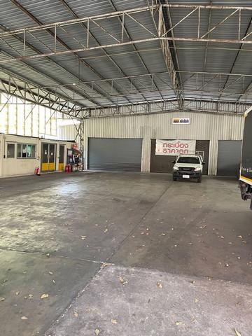 ให้เช่าโกดัง3588 Sq.m.ศรีนครินทร์40 หน้ากว้างติดถนน26เมตร ใกล้ห้างซีคอนสแควร์