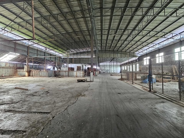 BST983 ขายหรือให้เช่าโรงงานพร้อมที่ดิน 10 ไร่ เมืองฉะเชิงเทรา ใกล้ถนน 304 | เหมาะทำโรงงาน–ศูนย์กระจายสินค้าเน้นขายก่อน