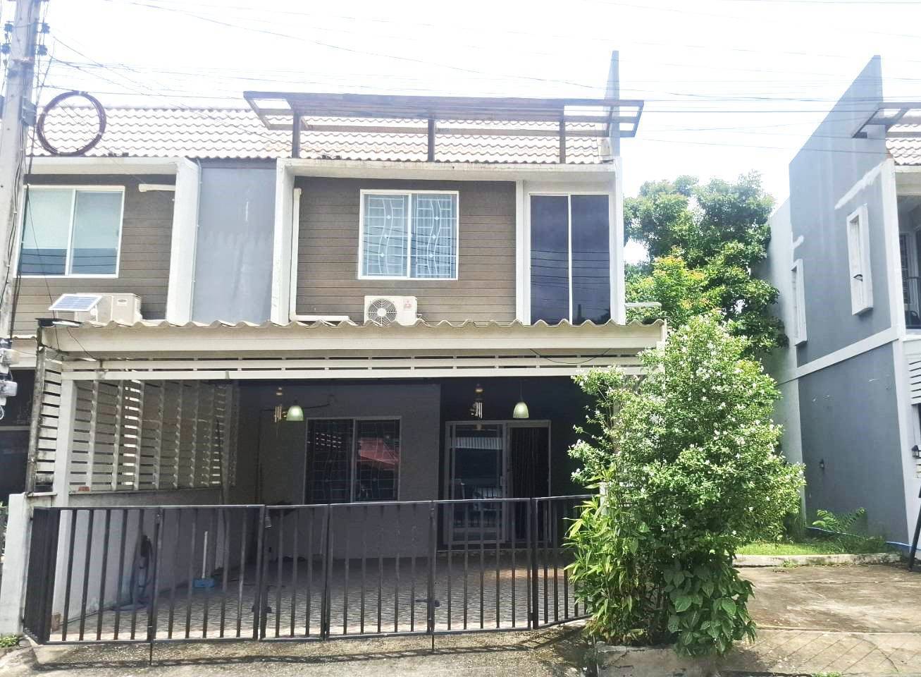 ขายทาวน์เฮ้าส์ 2 ชั้น 24 ตรว. ม.อารียาเดอะคัลเลอร์ ดอนเมือง-สรงประภา ใกล้ ม.รังสิต