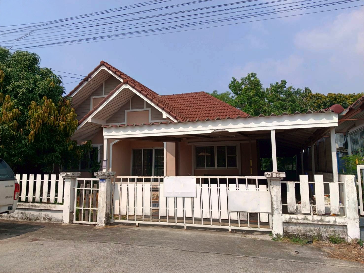 ขาย บ้านเดี่ยว โครงการ แกรนด์ เซ็นทรัล พาร์ค 1 ถนน ศุขประยูร