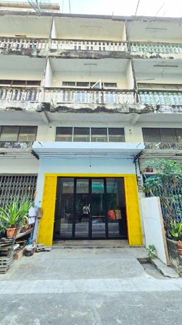 BTSวงเวียนใหญ่ 350ม. อาคารพาณิชย์ 3.5 ชั้น ให้เช่าโฮมออฟฟิศ  2-3นอน 2 น้ำ ใกล้ไอคอนสยาม 1.8 กม.โซนสาทร สีลม