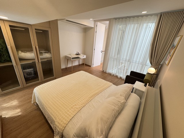 P1927 ขายทาวน์เฮ้าส์ 2 ชั้น หมู่บ้าน Khlongtan Nivet คลองตันนิเวศน์ ปรีดีพนมยงค์42 รีโนเวทใหม่ สุขุมวิท 71 ใกล้เอกมัย ทองหล่อ เข้าเมืองสะดวก