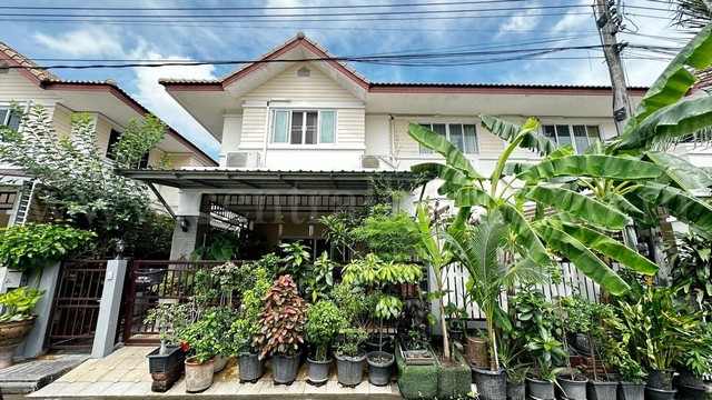 ลดแรงกว่านี้ไม่มีอีกแล้ว บ้านแฝด นันท์นรินทร์ ดอนเมือง - สรงประภา พร้อมอยู่