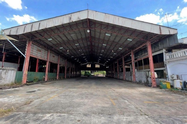 ปล่อยเช่าโรงงาน พื้นที่ 1.3 ไร่ พื้นที่รวม 2080 ตร.ม บ้านช้าง พนัสนิคม ชลบุรี