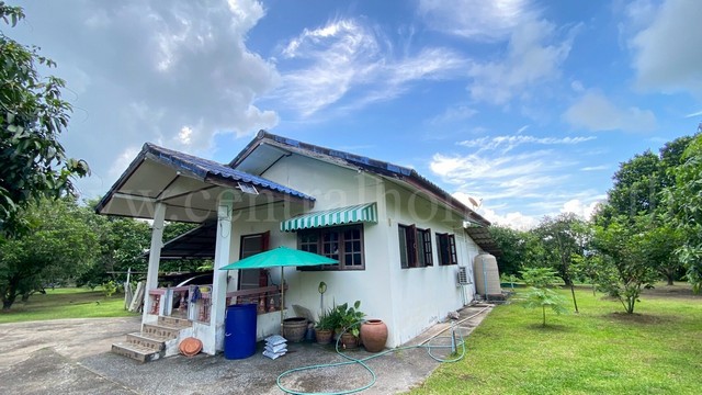 ลดราคา ที่ดิน พร้อมบ้านเดี่ยว ชั้นเดียว 2-3-97 ไร่ วังกระโจม - นครนายก