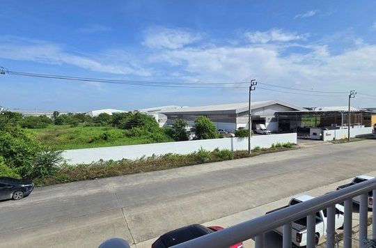 MT10ขายโกดังพร้อมที่ดินเปล่า 7 ไร่กว่า พื้นที่สีม่วง เหมาะทำโรงงาน ทำเลบางนา กม.19 ถนนกว้าง รถเทรลเลอร์เข้า-ออกสะดวก