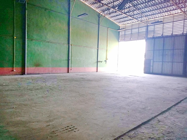 ทำเลเลียบมอเตอร์เวย์ฝั่งตะวันตก มอเตอร์เวย์บางปะอิน 1.4 กม. ให้เช่าโกดังพื้นที่ 360 ตร.ม. ตลาดบึงคำพร้อย 900 ม. ตลาดนานาเจริญ 2.6 กม.