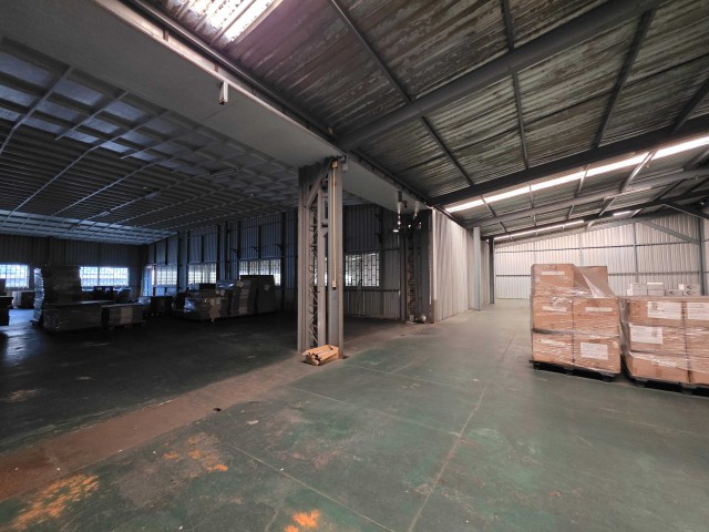 ขายโรงงานพร้อมใช้งาน 2-2-0 ไร่ พื้นที่ใช้สอย 5500+ ตร.ม. มีใบ รง.4 ใกล้นิคมบางพลี
