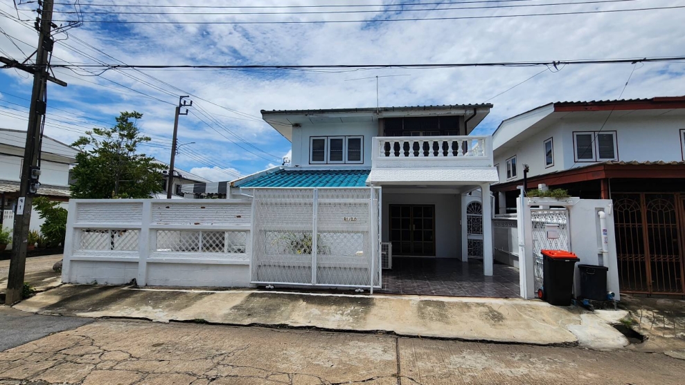 CH1165 ให้เช่าบ้านเดี่ยว หัวมุม  65 ตรว.หมู่บ้านเสนานิเวศน์1 200 ตรม. 4 นอน