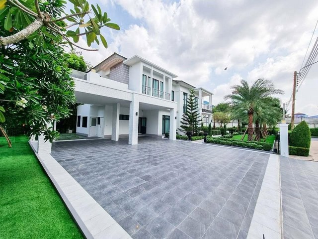 ขายบ้านเดี่ยวหลังมุม 210 ตรว. 5 ห้องนอน โครงการ Perfect Masterpiece สุขุมวิท77 (Size ใหญ่สุด) ใกล้สนามบินสุวรรณภูมิ
