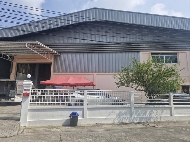 ให้เช่าโรงงาน 1380 ตร.ม. ถนนแพรกษา เมืองสมุทรปราการ ไฟฟ้า 3 เฟส ขอใบ รง.ใด้