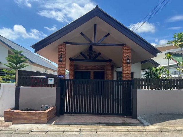 บ้านเดี่ยวชั้นเดียว รีโนเวทใหม่ พร้อมเข้าอยู่ แม่เหียะ