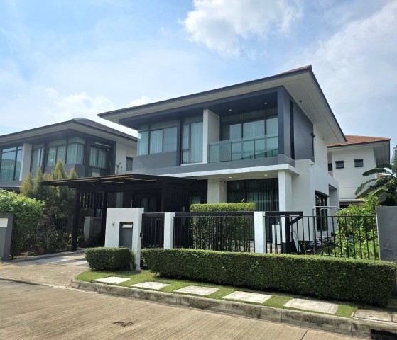 ขาย #บ้านเดี่ยว  หมู่บ้านเศรษฐสิริ กรุงเทพกรีฑา #ใกล้รรนานาชาติไบรท์ตัน 095-1642956  AJ